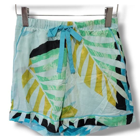 Stars Above Women's blue floral simply cool Loungewear shorts with pockets - xs - Picture 1 of 8